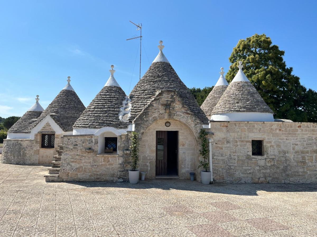 Trulli Del Sole Villa Martina Franca Buitenkant foto