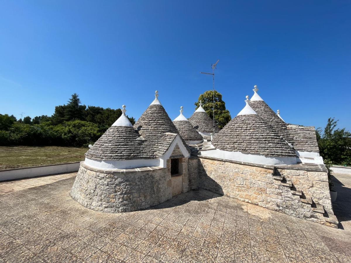 Trulli Del Sole Villa Martina Franca Buitenkant foto